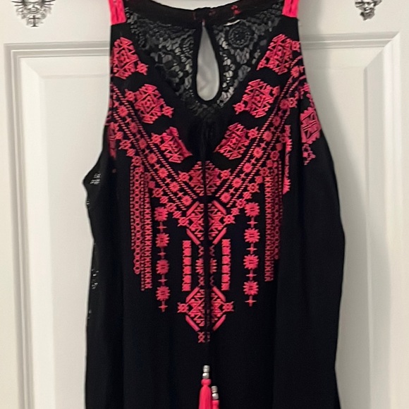 BLACK/PINK LACE CTHRU BACK TASSELS TIE FRONT Braided sleeves TOP XL🫶🏼 - Picture 1 of 8